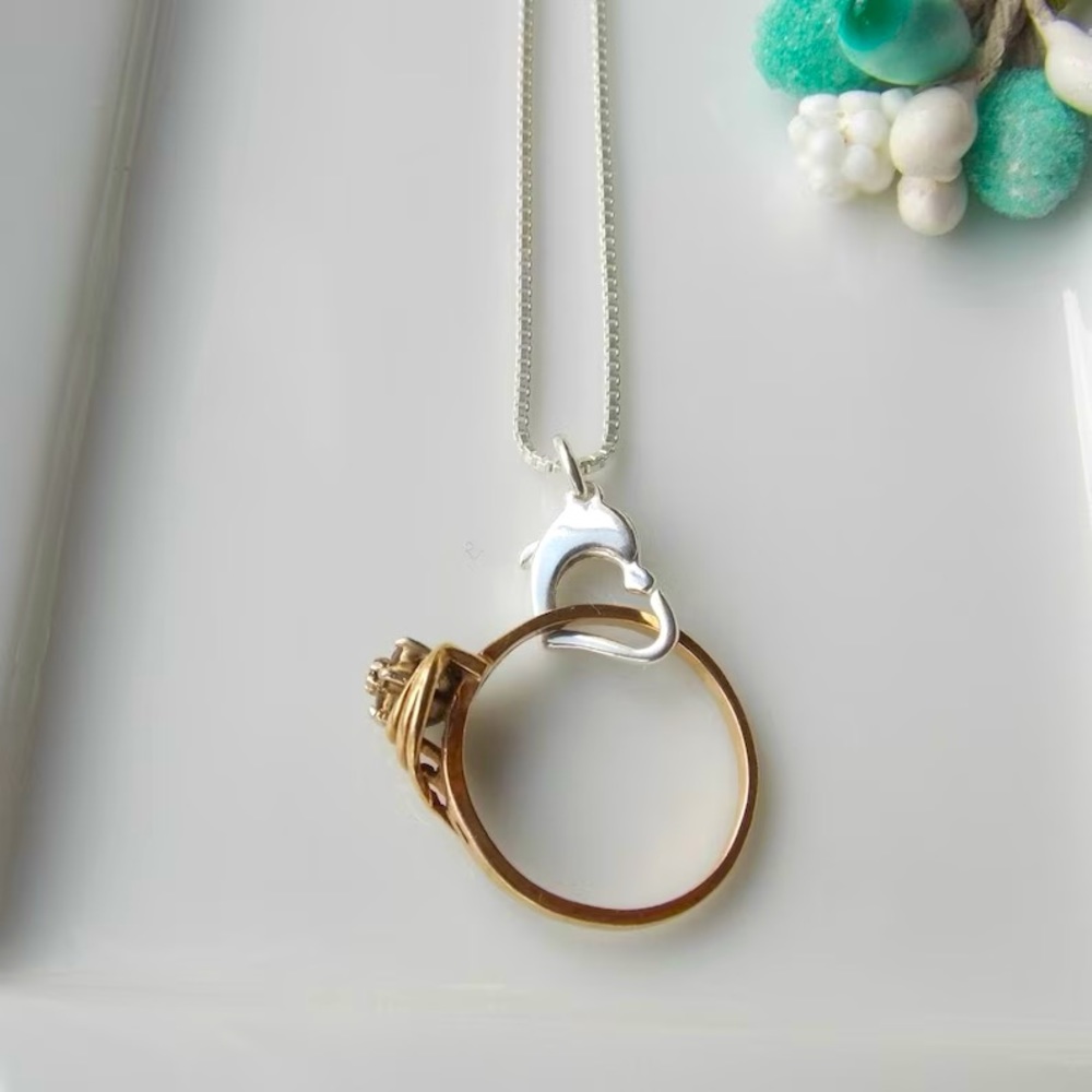 Heart Shaped Ring Holder for a Necklace (Sterling Silver)
